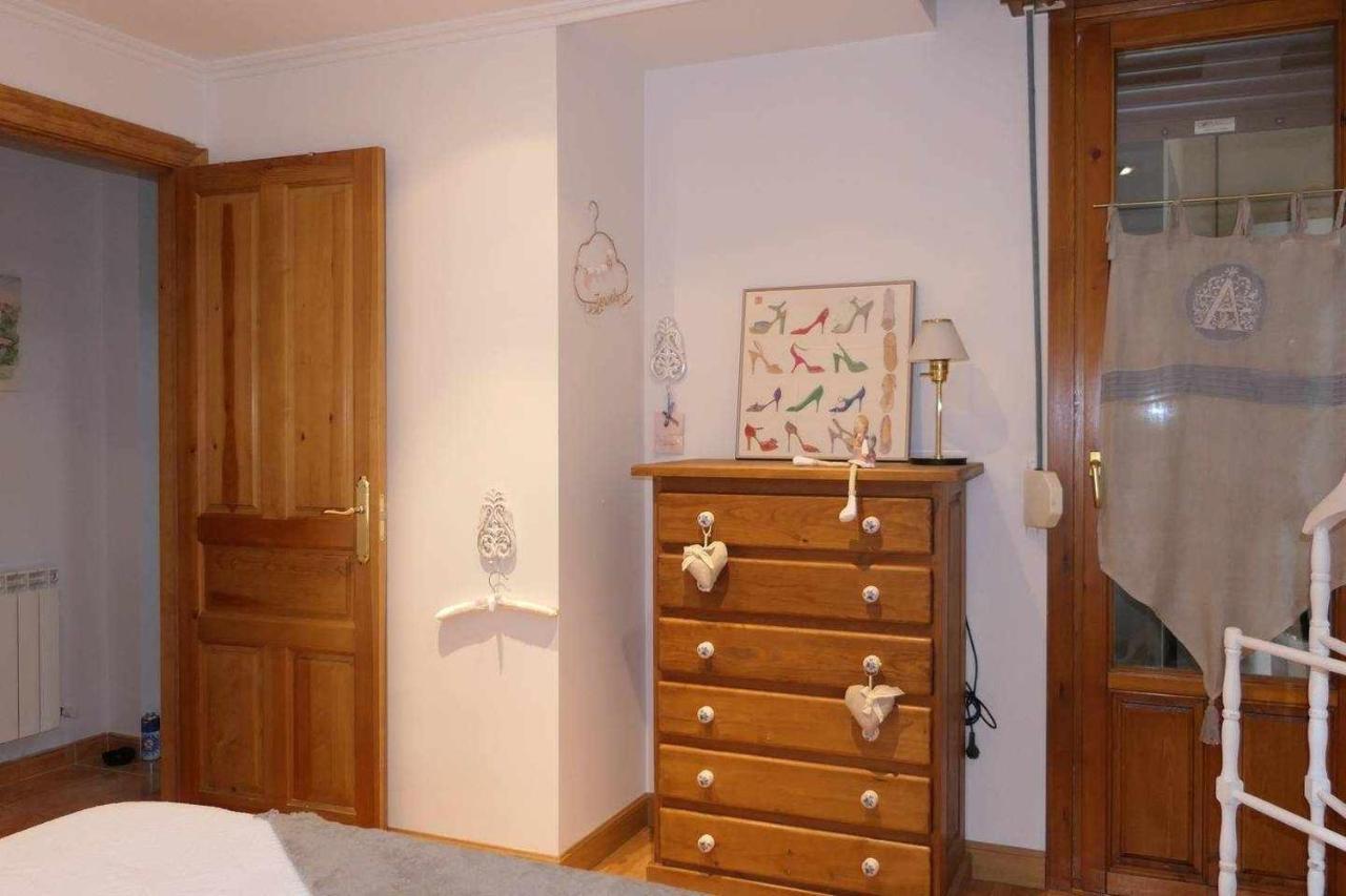 La Casa Del Gatico Apartment Lumbier Ngoại thất bức ảnh